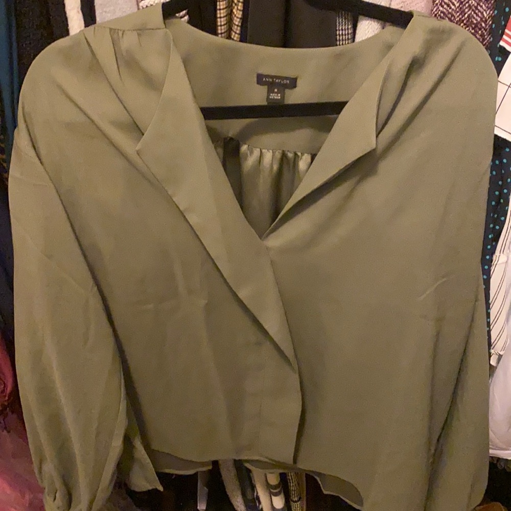 Olive green fold over Ann Taylor top